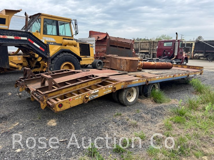 2007-eager-beaver-20-ton-tag-along-trailer-(ashland,-va)-image-3