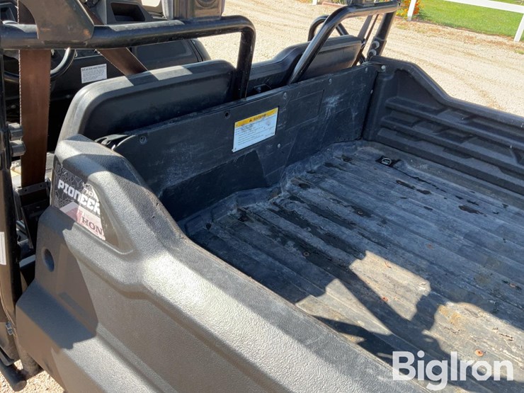 2021-pioneer-4x4-image-14