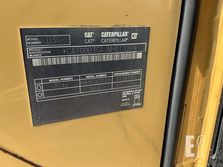 2005-caterpillar-d3g-xl-image-19