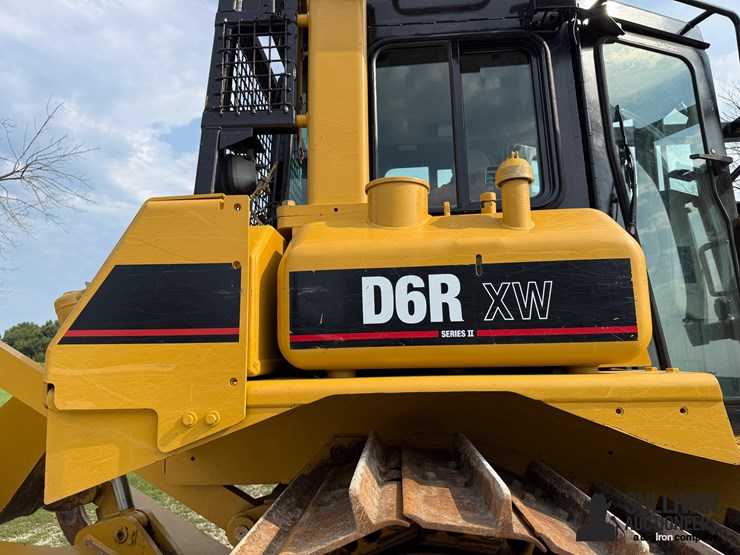 2004-caterpillar-d6r-xw-image-11