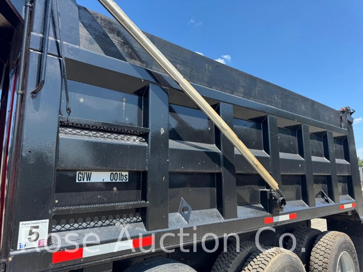 1988-mack-superliner-tri-axle-dump-truck-v8-500-mack-engine-(ashland,-va)-image-15