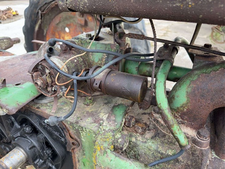 john-deere-b-image-21