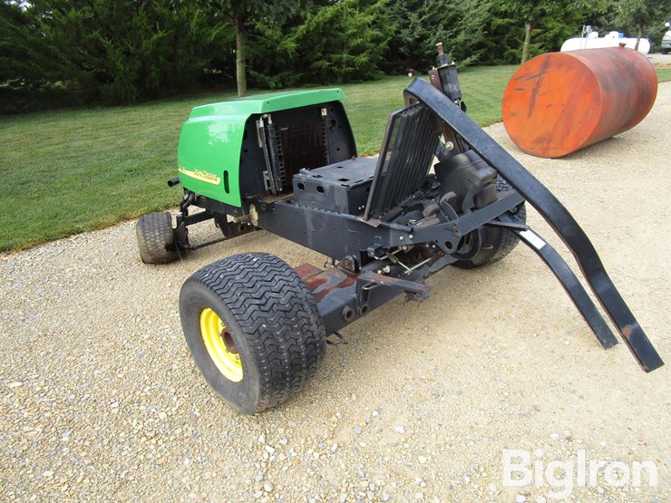 john-deere-3225c-image-3