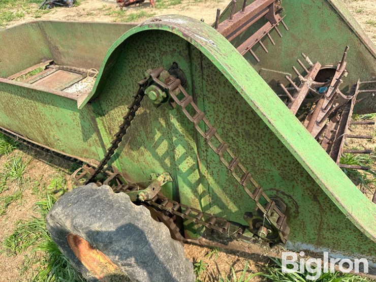 john-deere-11-image-18