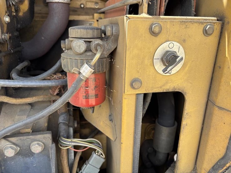 caterpillar-it14g-image-43