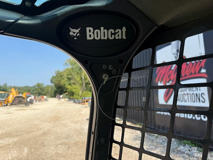 2019-bobcat-t595-image-24