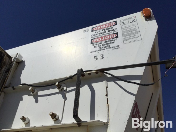 2020-western-star-4700-image-14