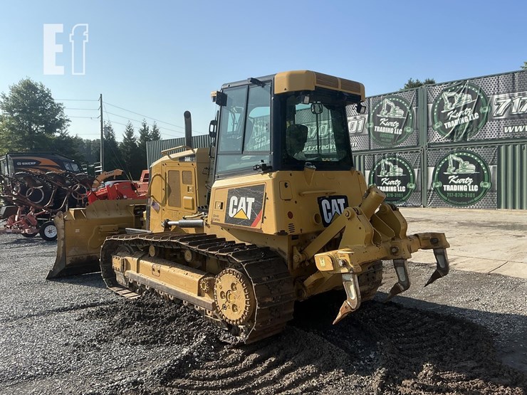 2019-caterpillar-d6k2-xl-image-2
