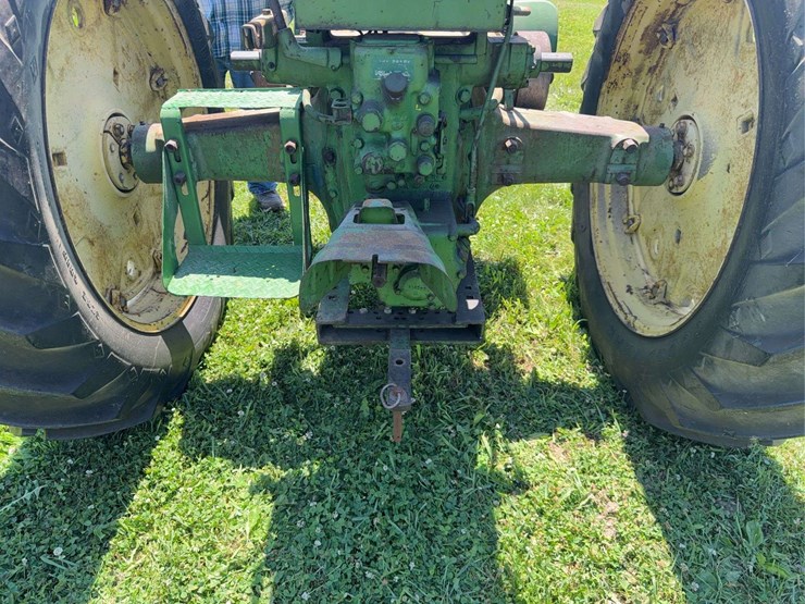 john-deere-70-image-34