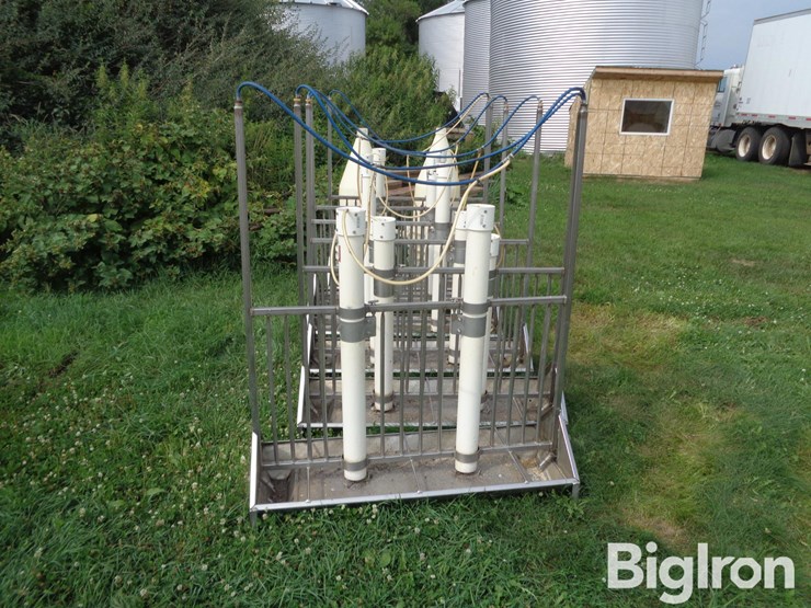 stainless-steel-tube-feeders-image-10