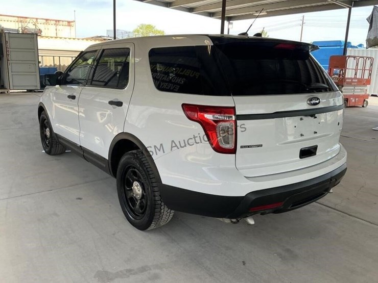 2014-ford-explorer-image-5