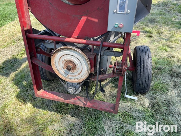 hutchinson-40-grain-cleaner-image-16