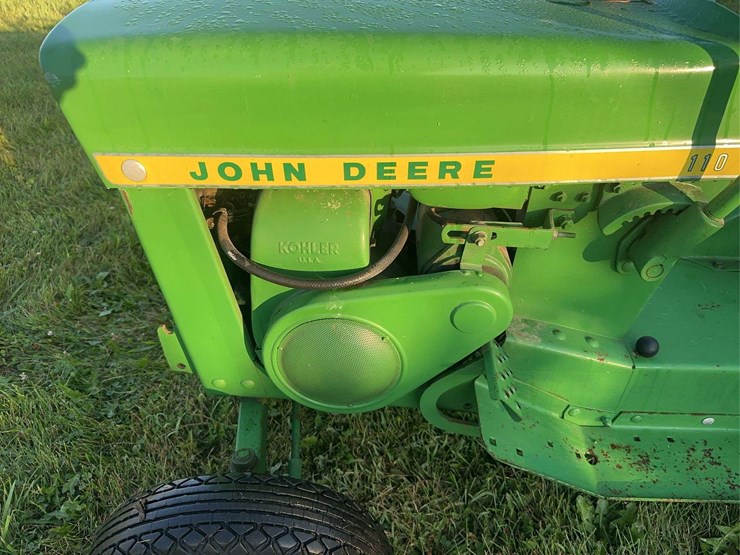 john-deere-110-image-5