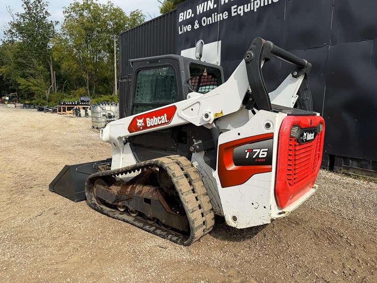 2022-bobcat-t76-image-2