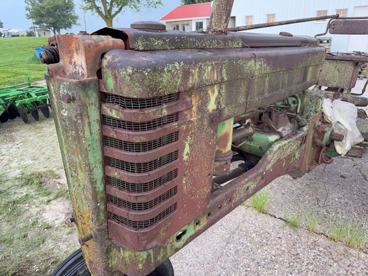 john-deere-b-image-12