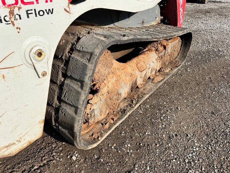 2021-takeuchi-tl12v2-image-13