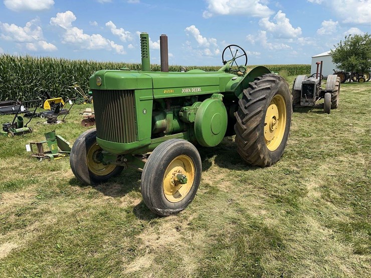 john-deere-r-image-1