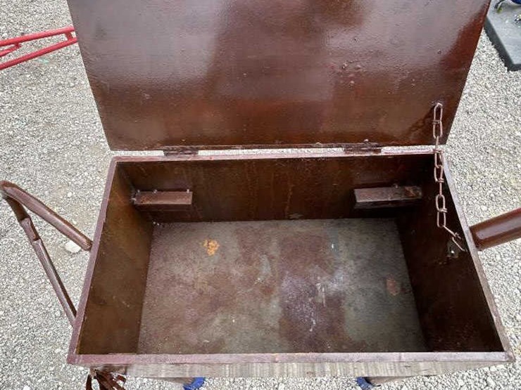 #148-•-metal-art---donkey-bbq-grill-image-4