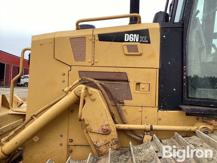 2017-caterpillar-d6n-xl-image-10