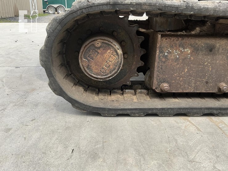 2000-bobcat-341-image-10
