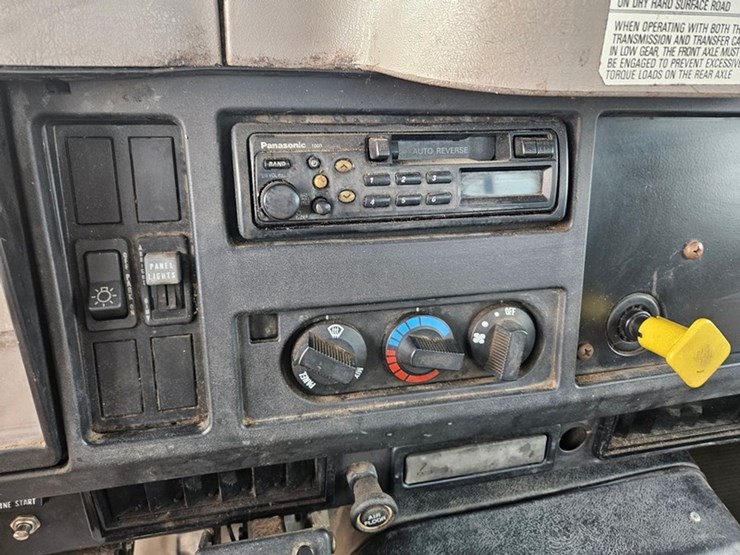 2000-international-4800-image-76
