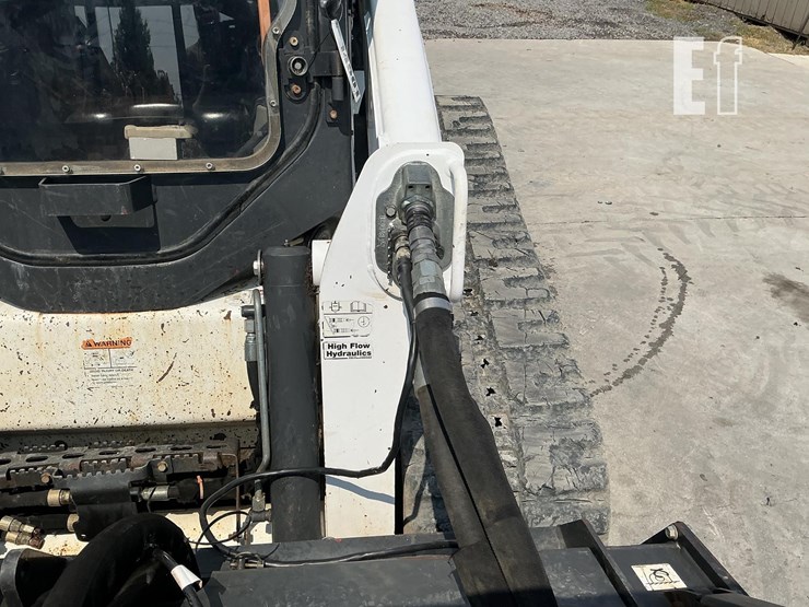 2019-bobcat-t770-image-12