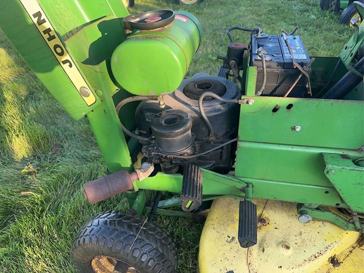 john-deere-70-image-11