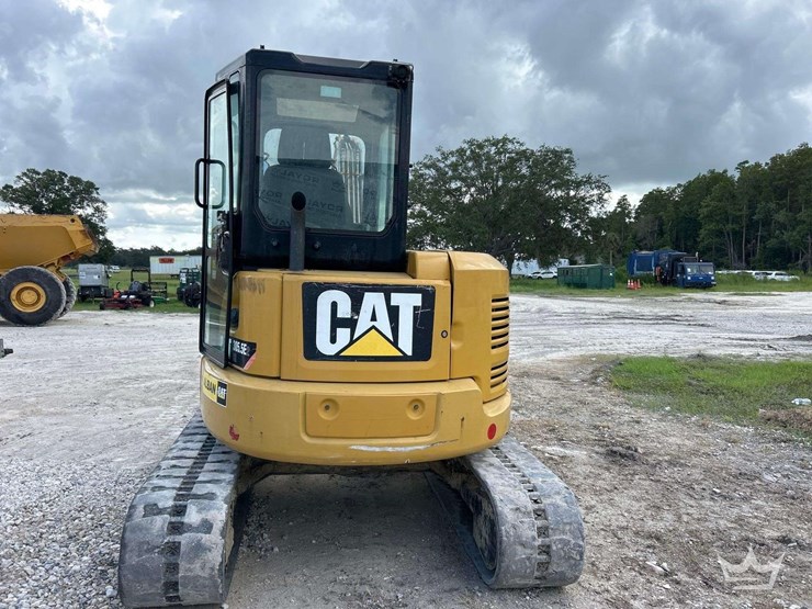 2018-caterpillar-305.5e2-image-12