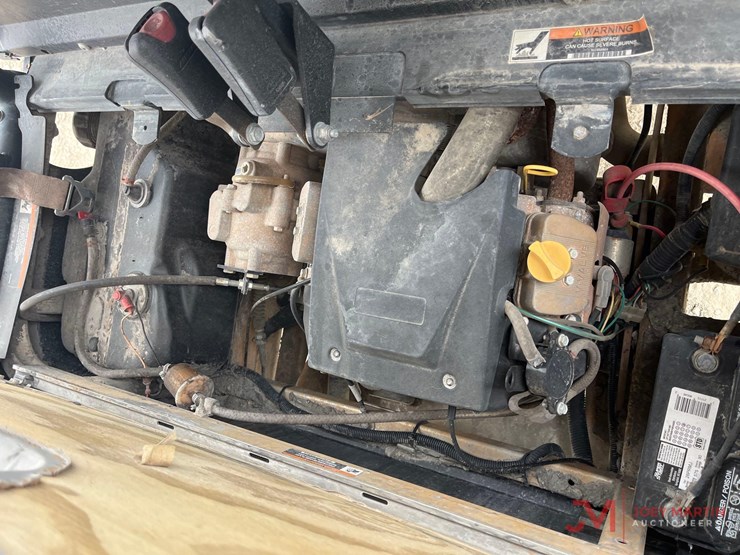 2019-ingersoll-rand-club-car-carryall-utv-image-9