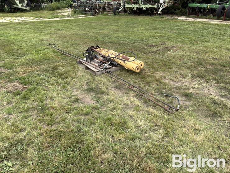 gleaner-830-image-5