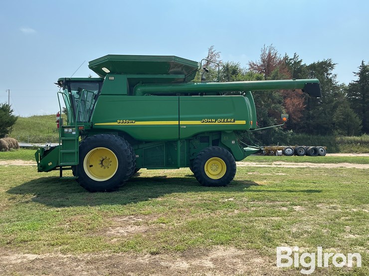 2001-john-deere-9650-sts-image-8