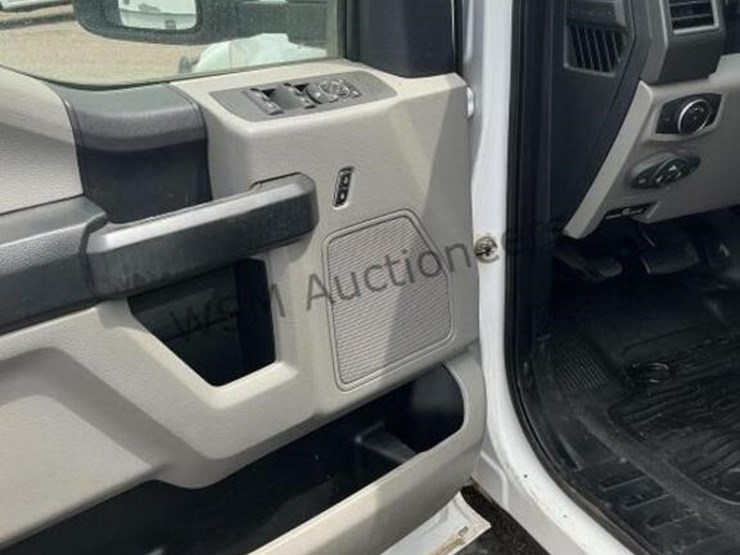 2019-ford-f550-image-22