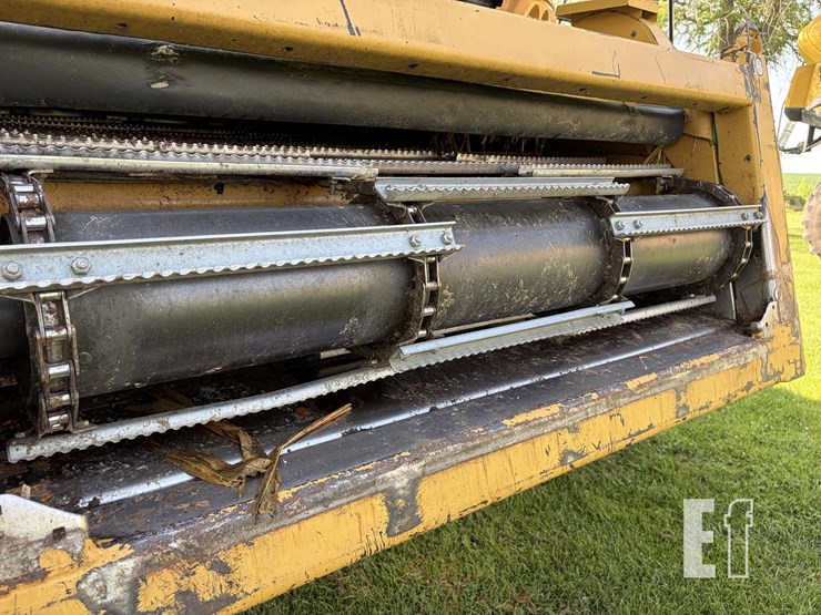 2011-caterpillar-c13-image-9
