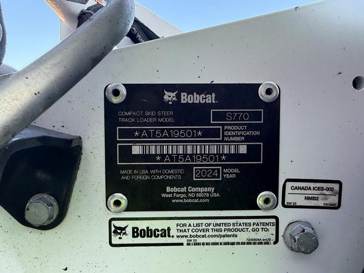 2024-bobcat-s770-image-28