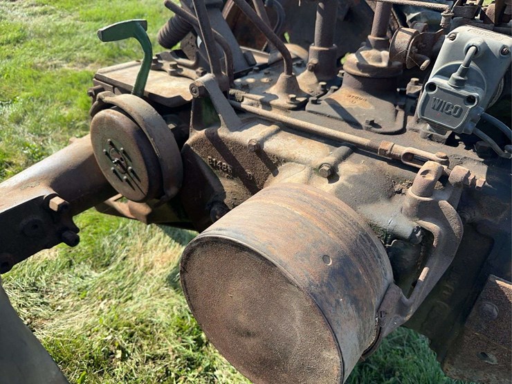 john-deere-b-image-19