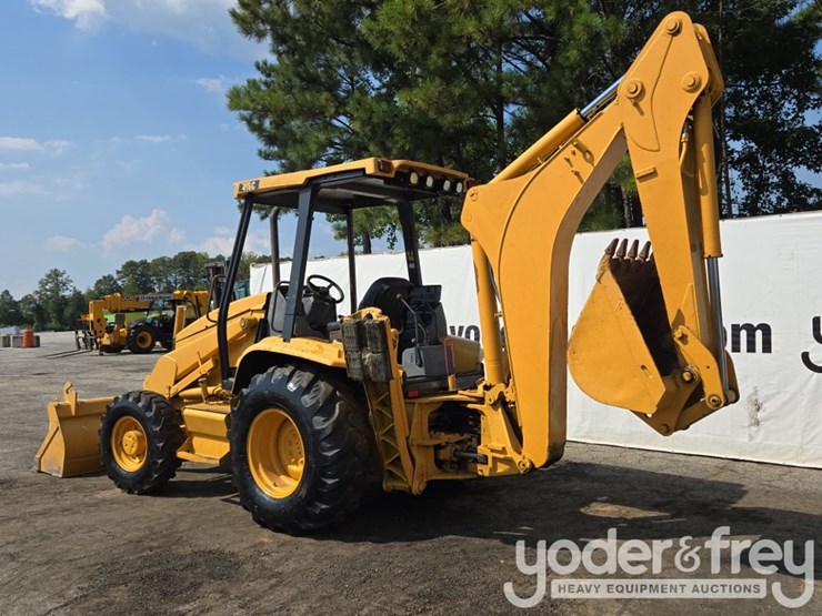 caterpillar-416c-image-3