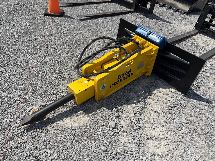#49-•-dsbreak-ds68-hyd-hammer-image-1