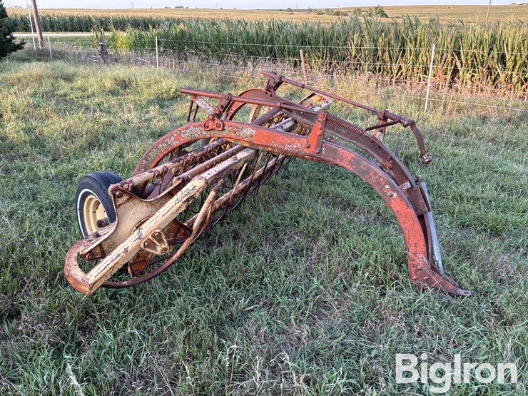 new-holland-56-image-3