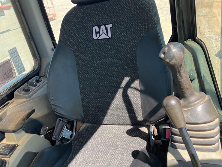 2016-caterpillar-305.5e2-cr-image-13