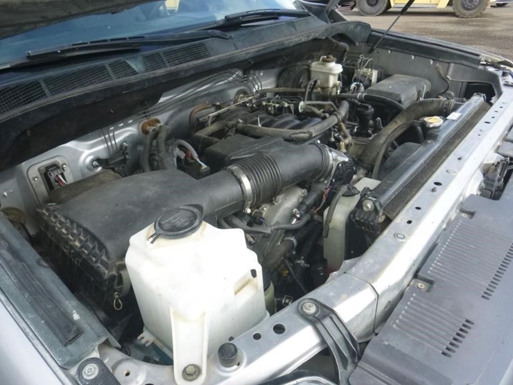 2015-toyota-tundra-image-11