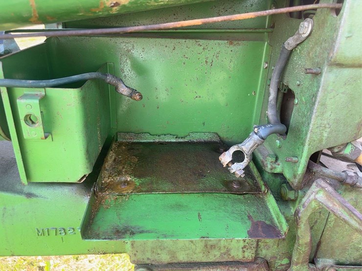 john-deere-40-image-34