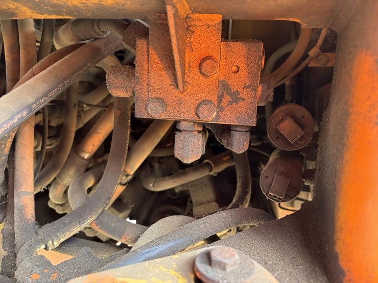 caterpillar-it14g-image-24