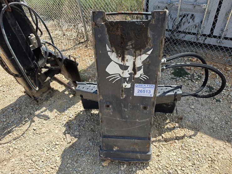 #26513-•-bobcat-hydraulic-drop-hammer-skid-steer-attachment-image-1