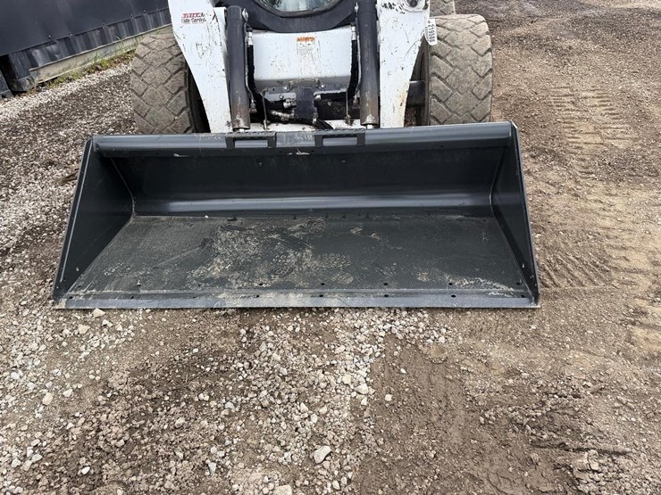 2022-bobcat-s850-image-9