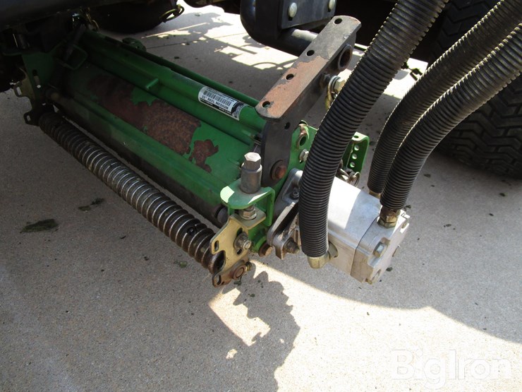 john-deere-3225c-image-11