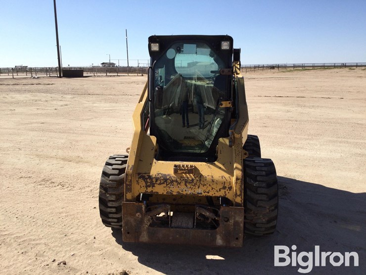 2009-caterpillar-262c-image-2