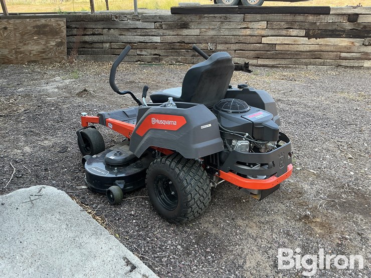 husqvarna-z-254f-zero-turn-lawn-mower-image-7