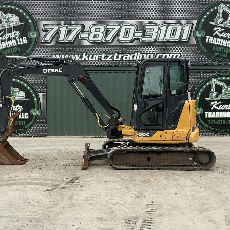 2022 DEERE 50G