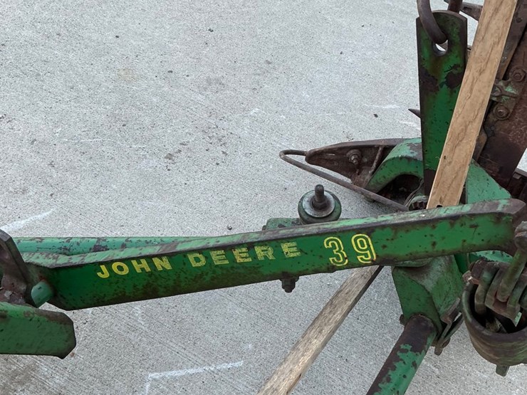 john-deere-39-image-7