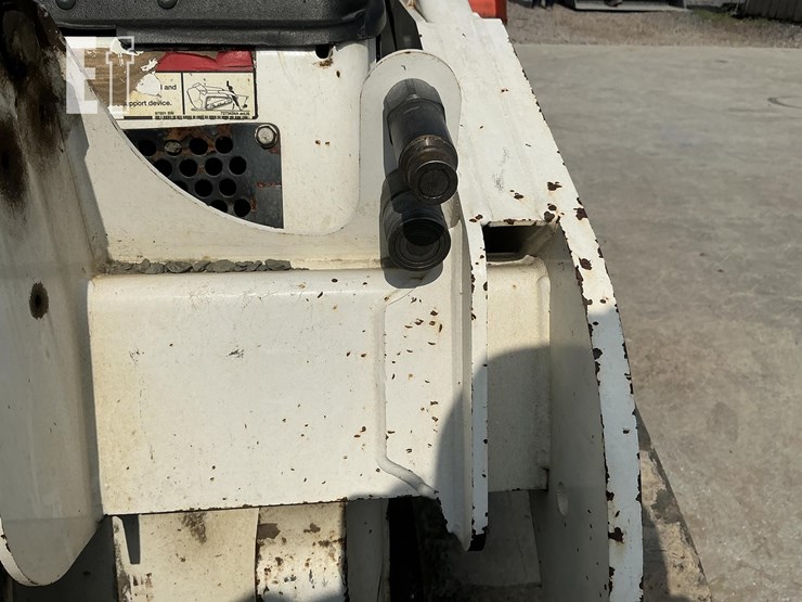 2019-bobcat-mt85-image-13